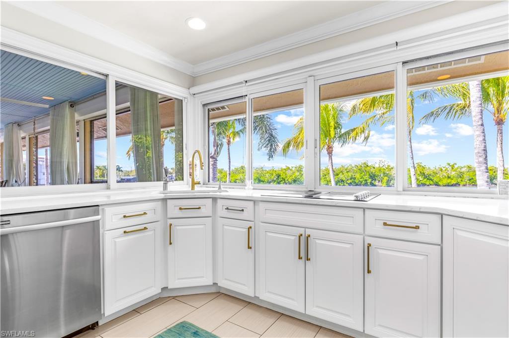 LITTLE HICKORY SHORES - Residential