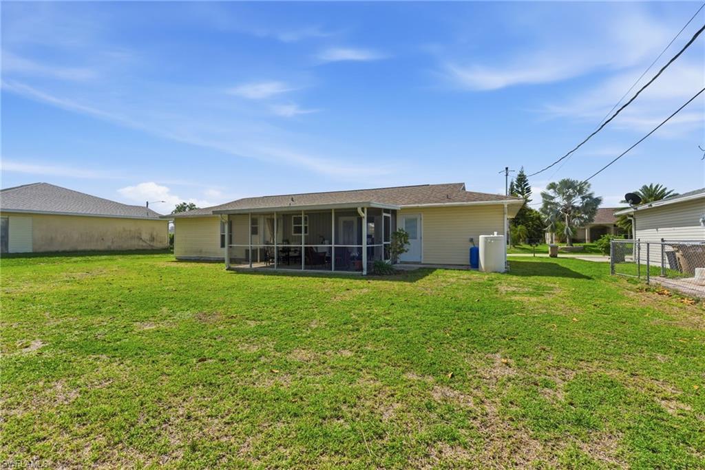 CAPE CORAL - Residential