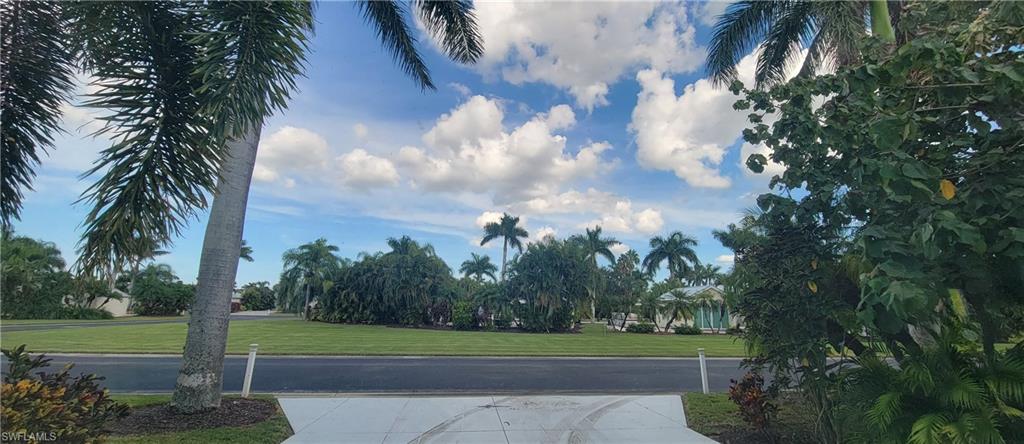 RIVERBEND MOTORCOACH RESORT - Land