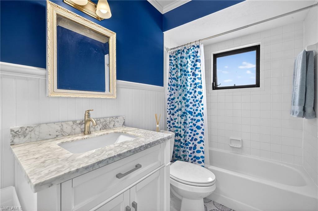 VILLAS FIVE - Residential