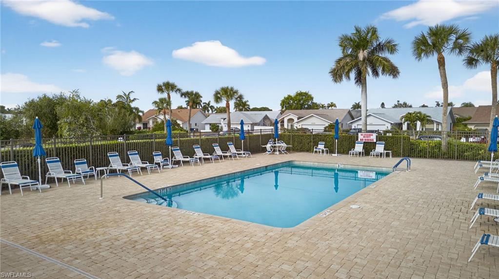 VILLAS FIVE - Residential