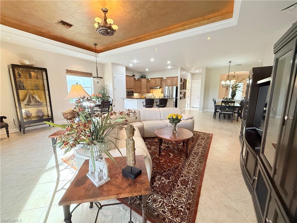 HERITAGE BAY - Residential