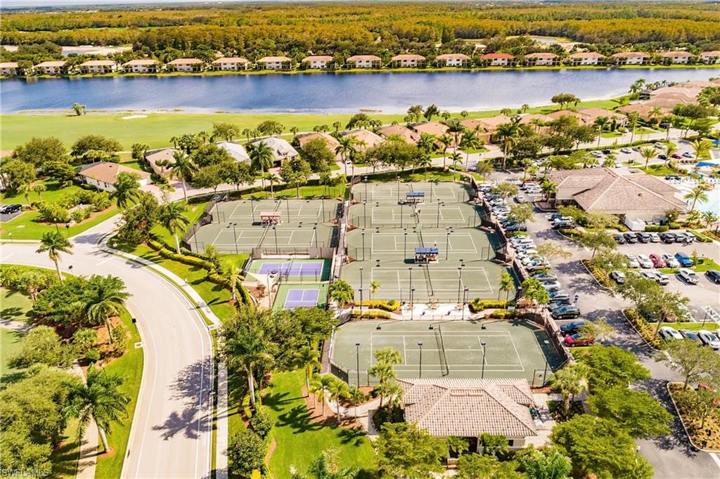 HERITAGE BAY - Residential