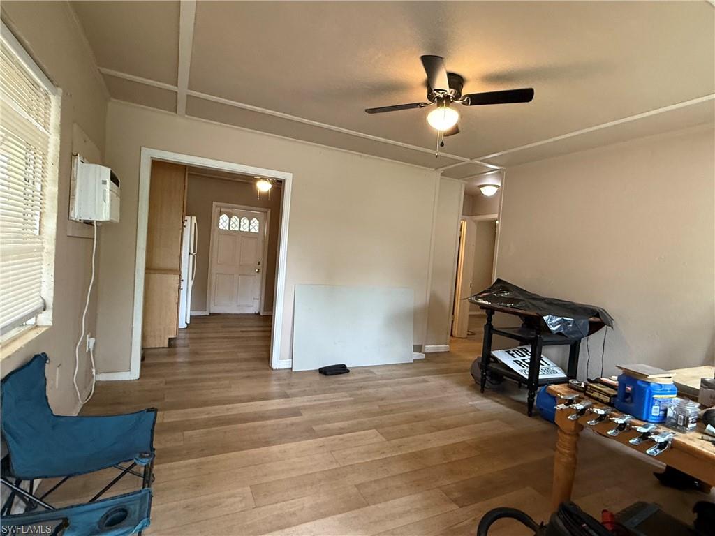 RUSSELL PARK - Residential