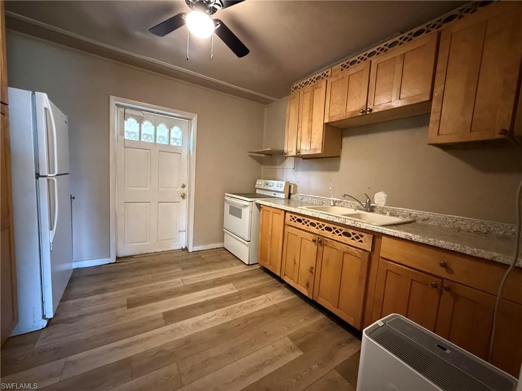 RUSSELL PARK - Residential