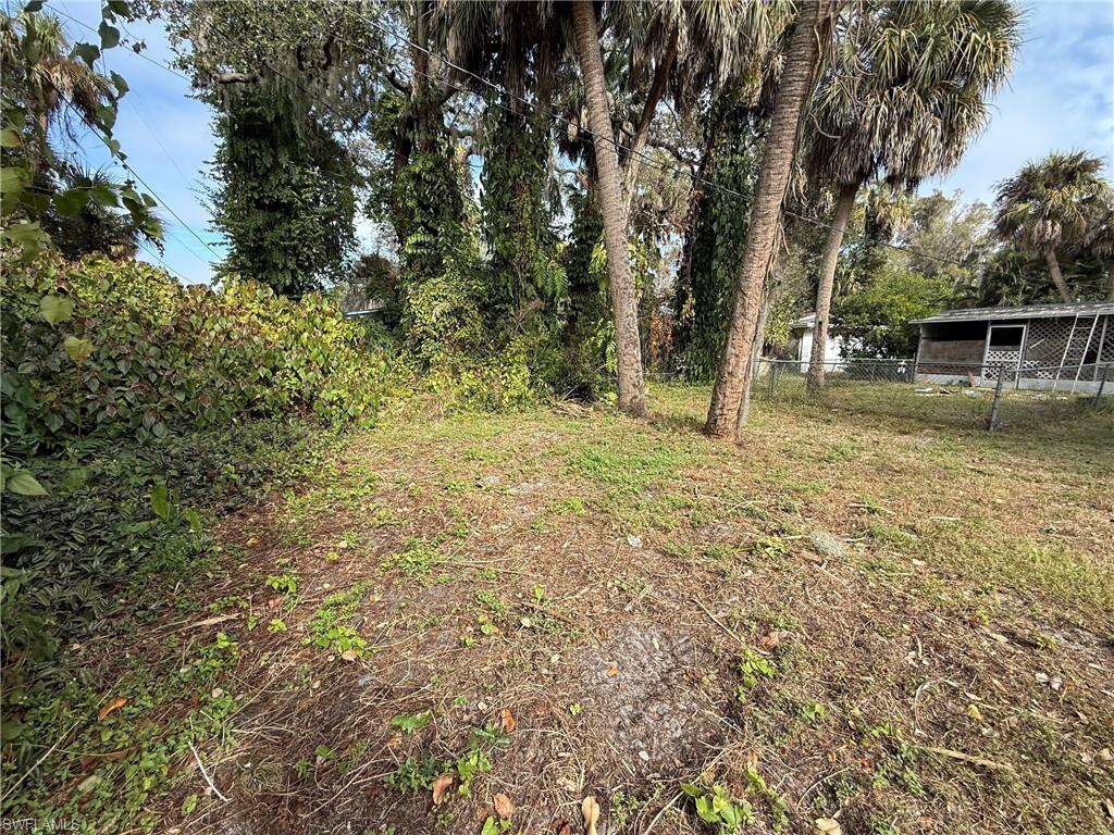 RUSSELL PARK - Residential