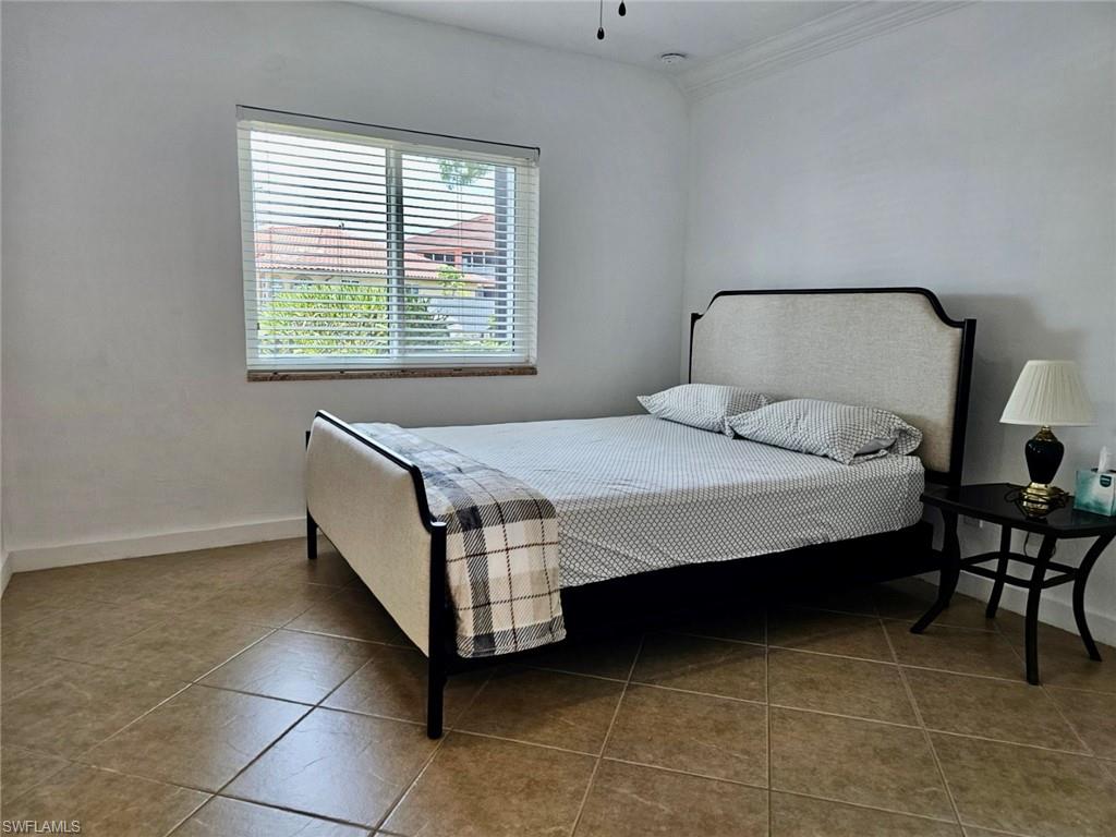 VERSAILLES CONDO - Residential