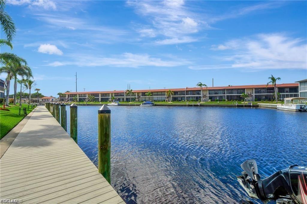 VERSAILLES CONDO - Residential