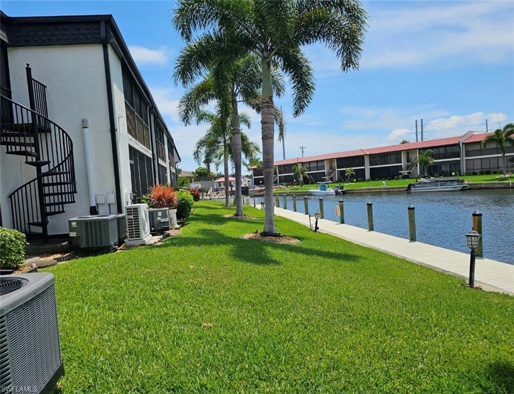 VERSAILLES CONDO - Residential