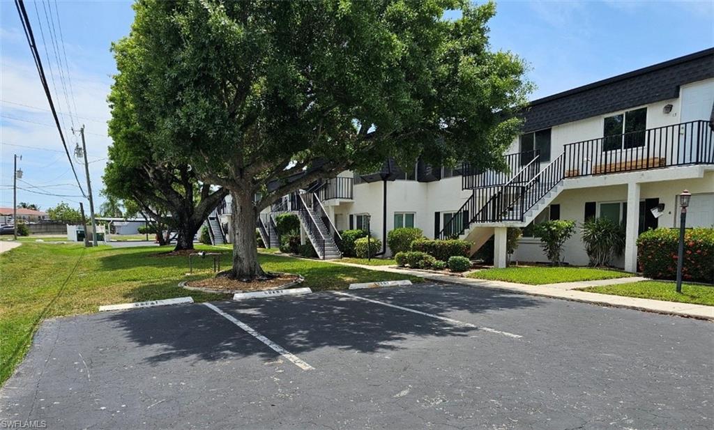 VERSAILLES CONDO - Residential