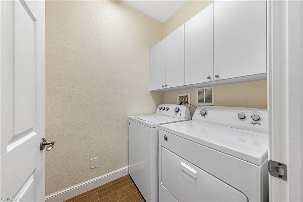 MONT CLAIRE - Residential