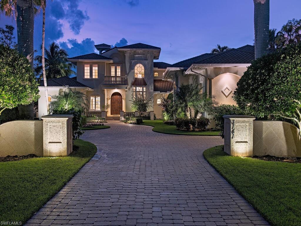 ESTATES AT GREY OAKS - Residential