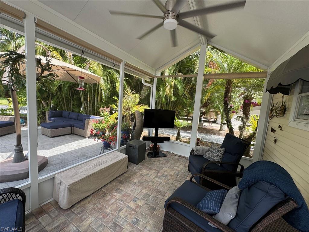 RIVERBEND MOTORCOACH RESORT - Land