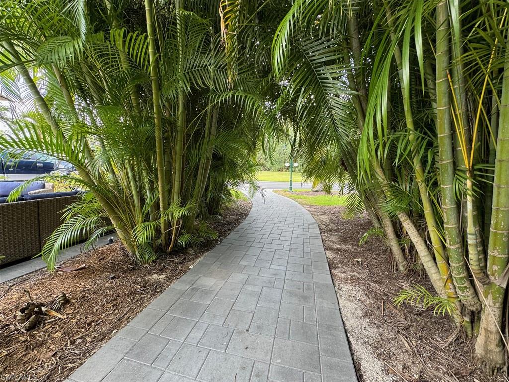 RIVERBEND MOTORCOACH RESORT - Land