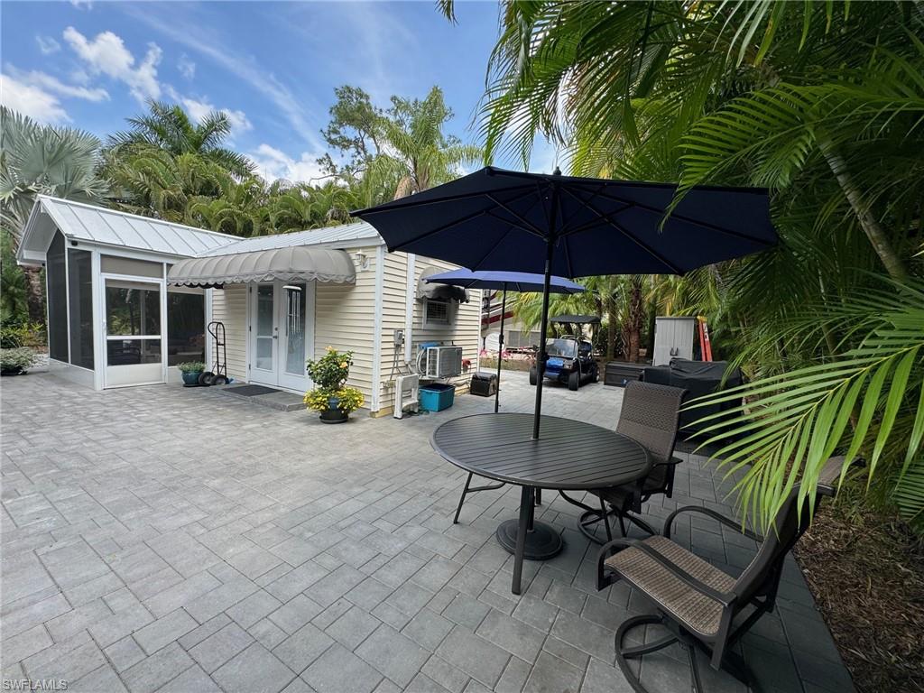 RIVERBEND MOTORCOACH RESORT - Land