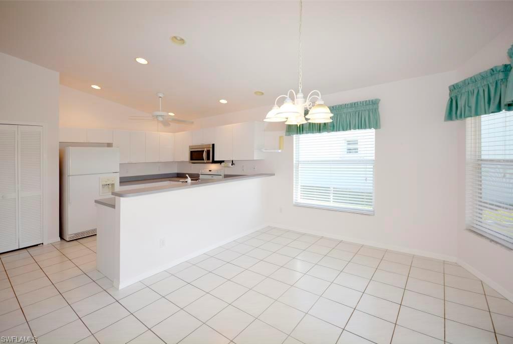 SABAL SPRINGS GOLF AND RACQUET CLUB - Residential