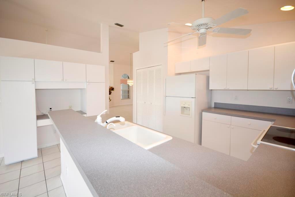 SABAL SPRINGS GOLF AND RACQUET CLUB - Residential