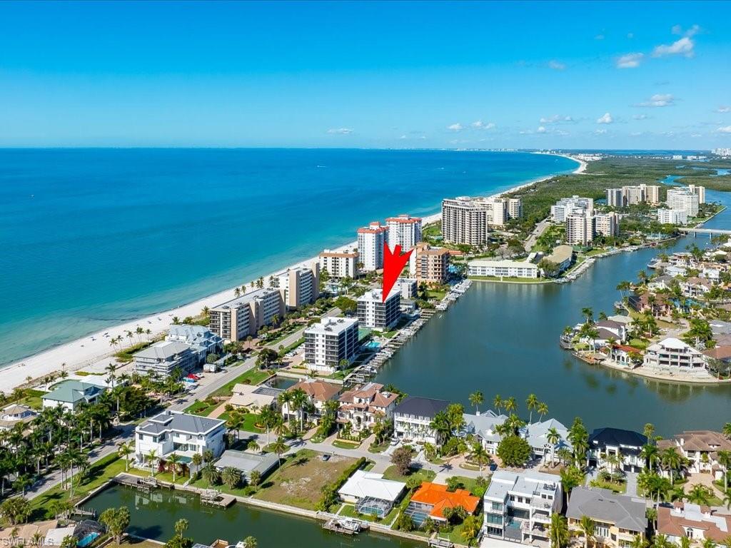 VANDERBILT BAY - Residential