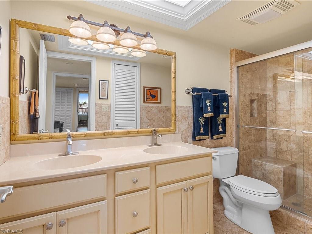 VANDERBILT BAY - Residential