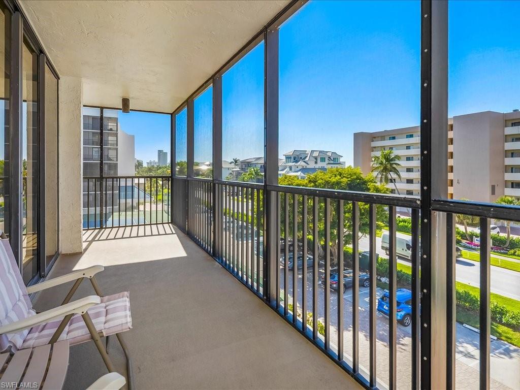 VANDERBILT BAY - Residential