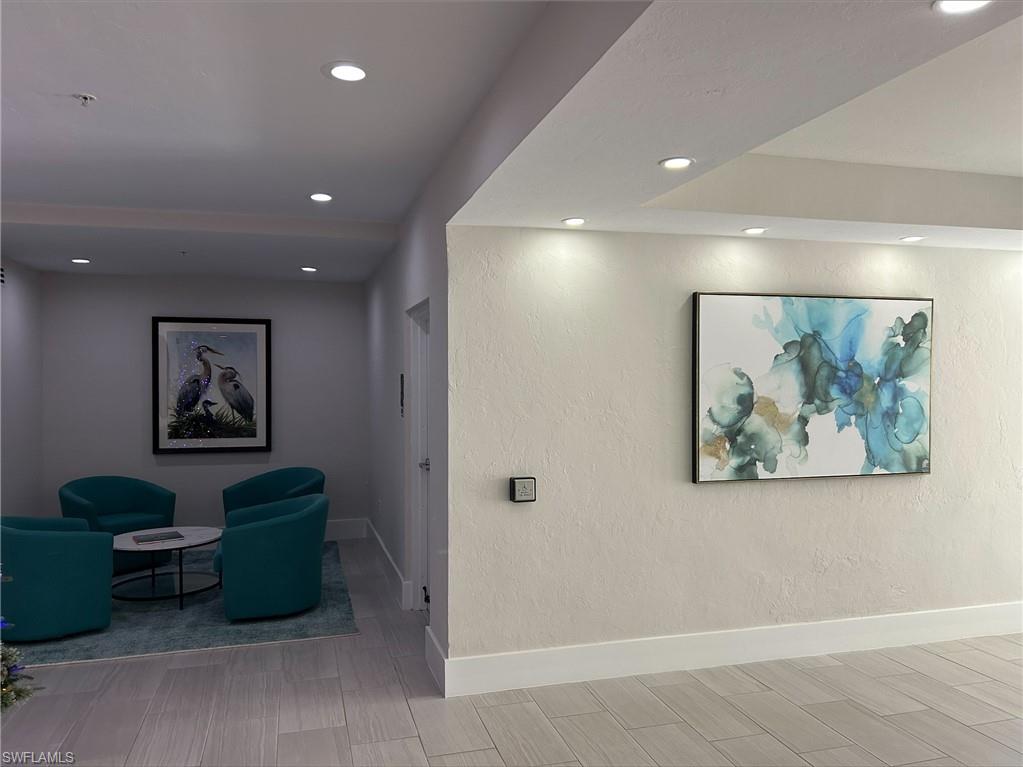 VANDERBILT BAY - Residential