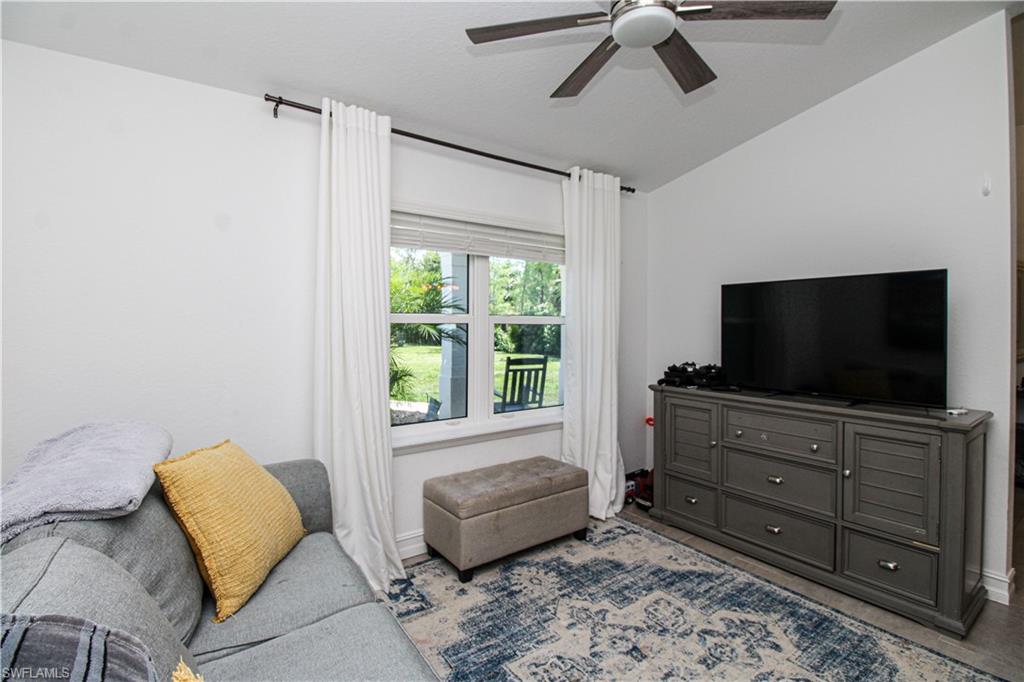 LOGAN WOODS - Residential Lease