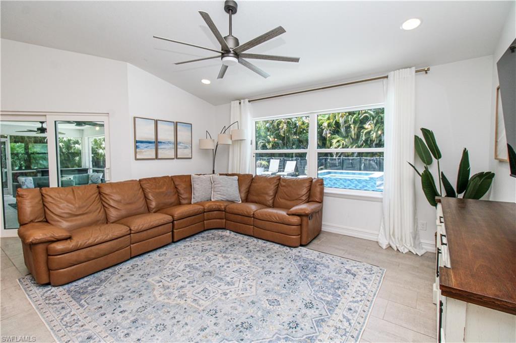 LOGAN WOODS - Residential Lease