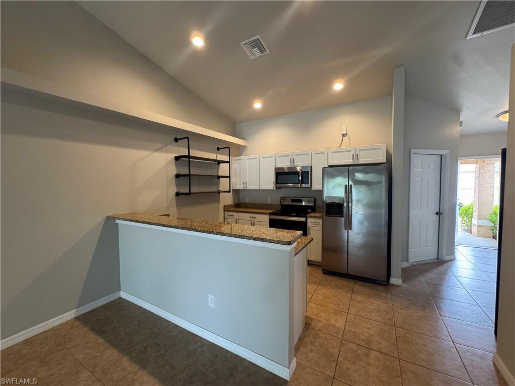 CAPE CORAL - Residential Lease