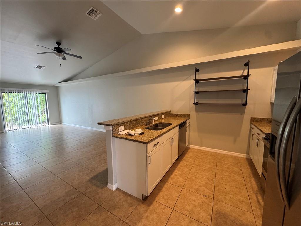 CAPE CORAL - Residential Lease