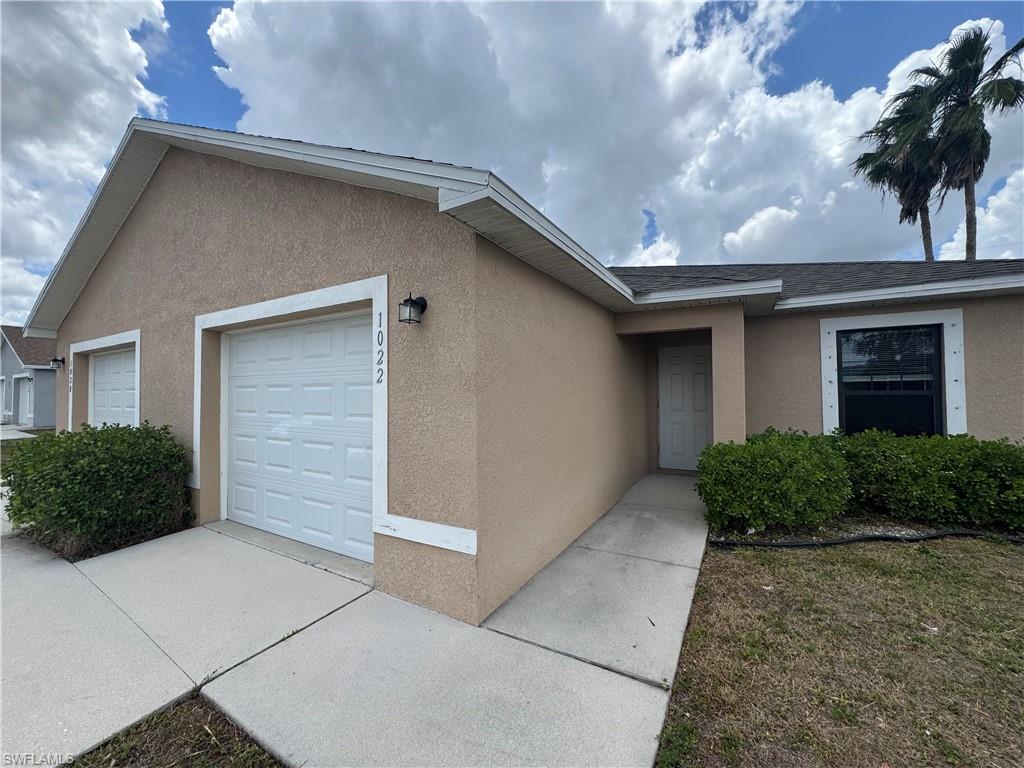 CAPE CORAL - Residential Lease