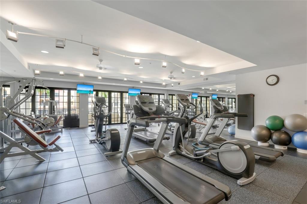 THE RESIDENCES AT COCONUT POINT - Residential