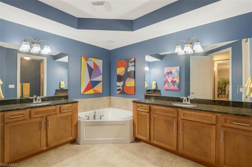 THE RESIDENCES AT COCONUT POINT - Residential