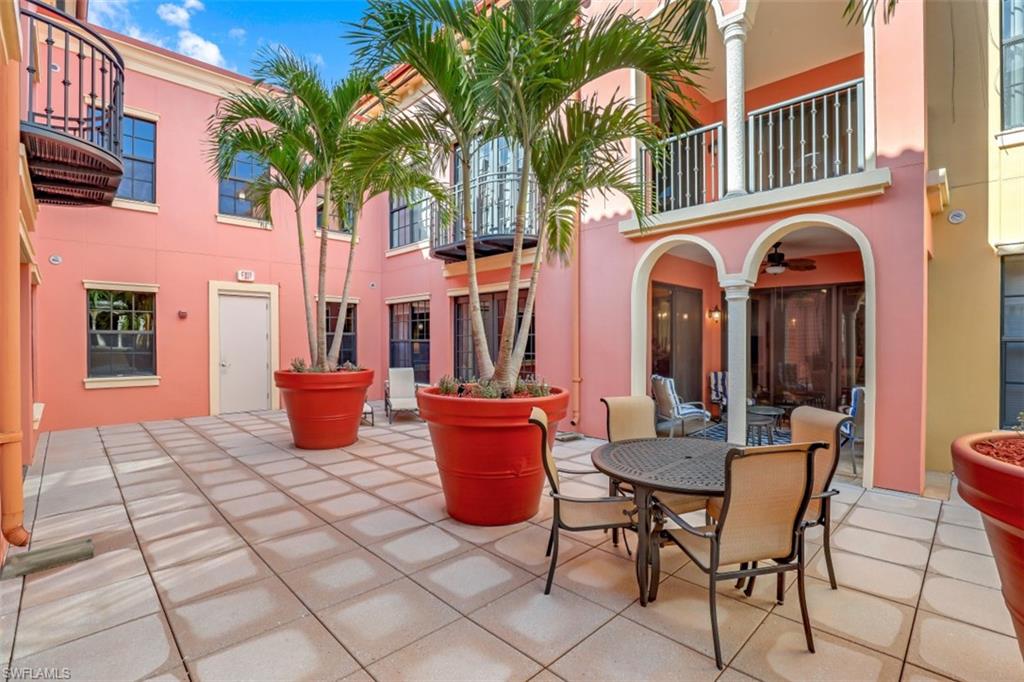 THE RESIDENCES AT COCONUT POINT - Residential