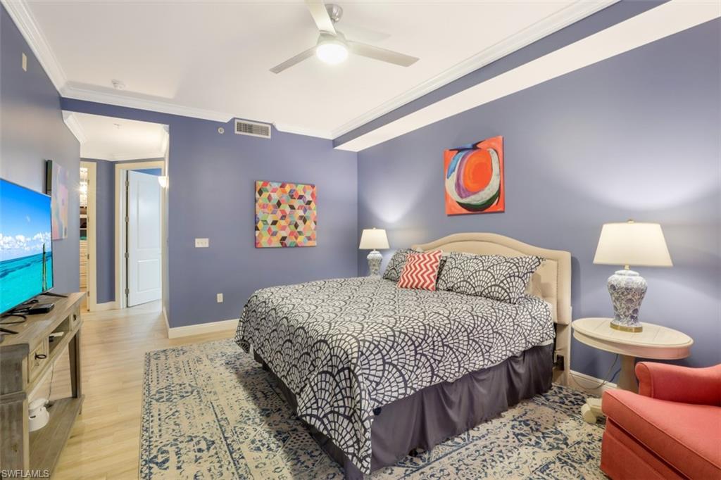 THE RESIDENCES AT COCONUT POINT - Residential