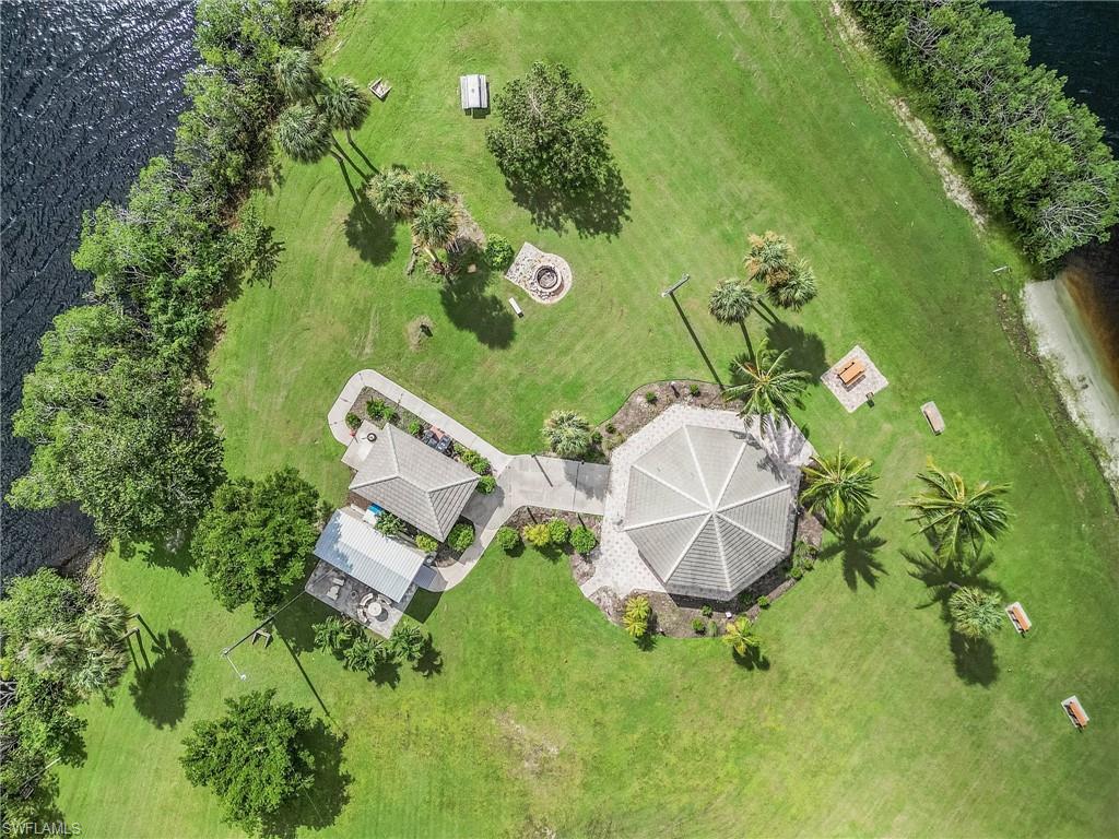 YACHT CLUB COLONY - Residential