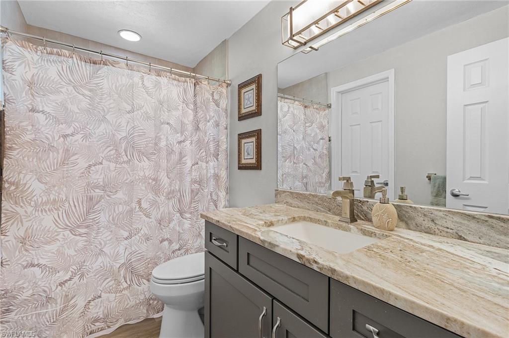 YACHT CLUB COLONY - Residential