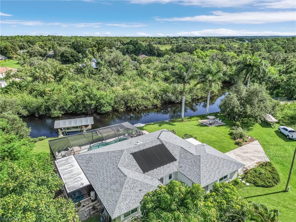 YACHT CLUB COLONY - Residential