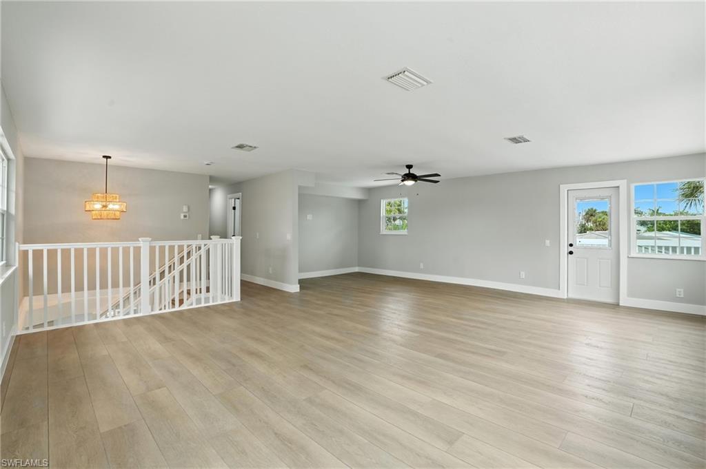 HOLIDAY SHORES - Residential