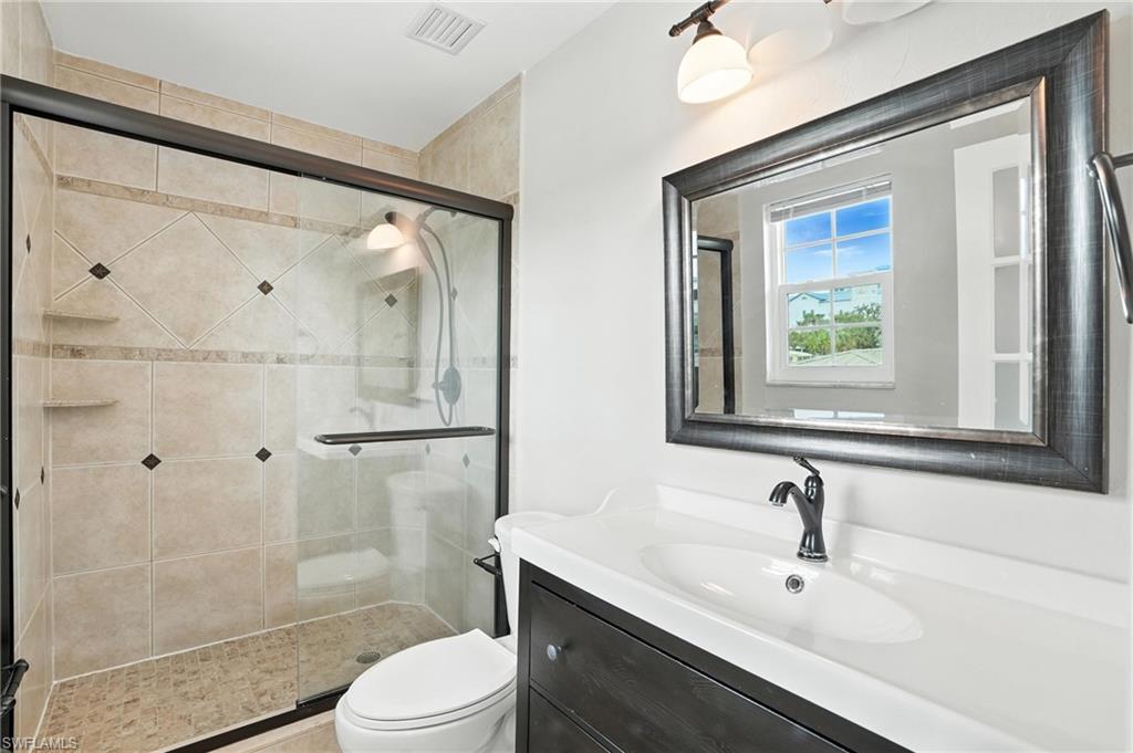 HOLIDAY SHORES - Residential