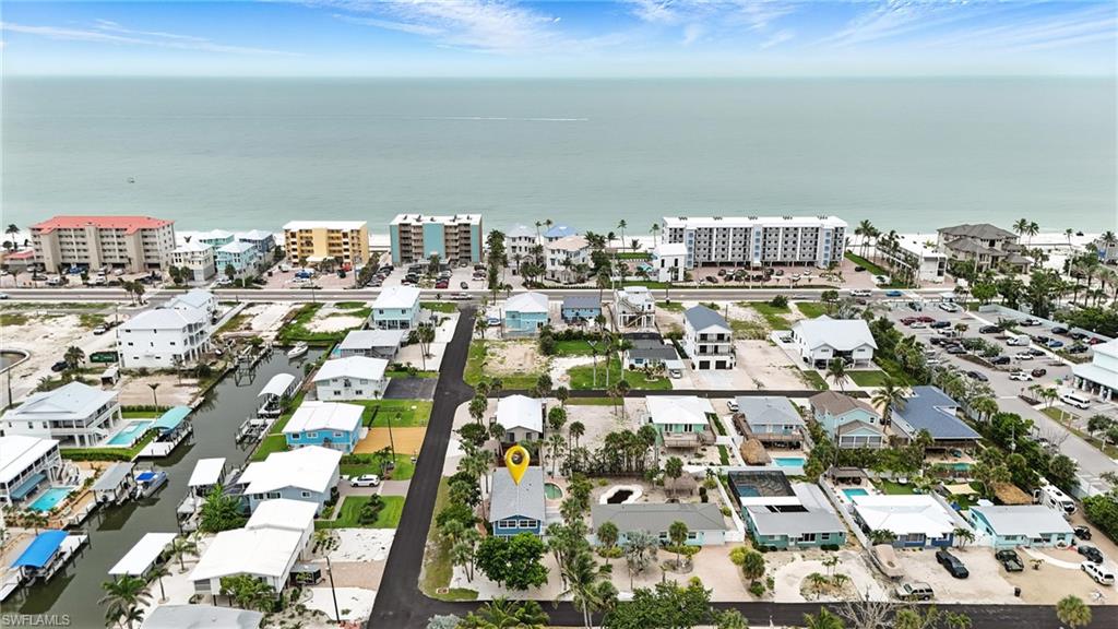 HOLIDAY SHORES - Residential