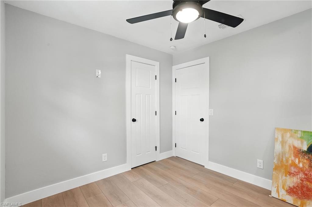 HOLIDAY SHORES - Residential