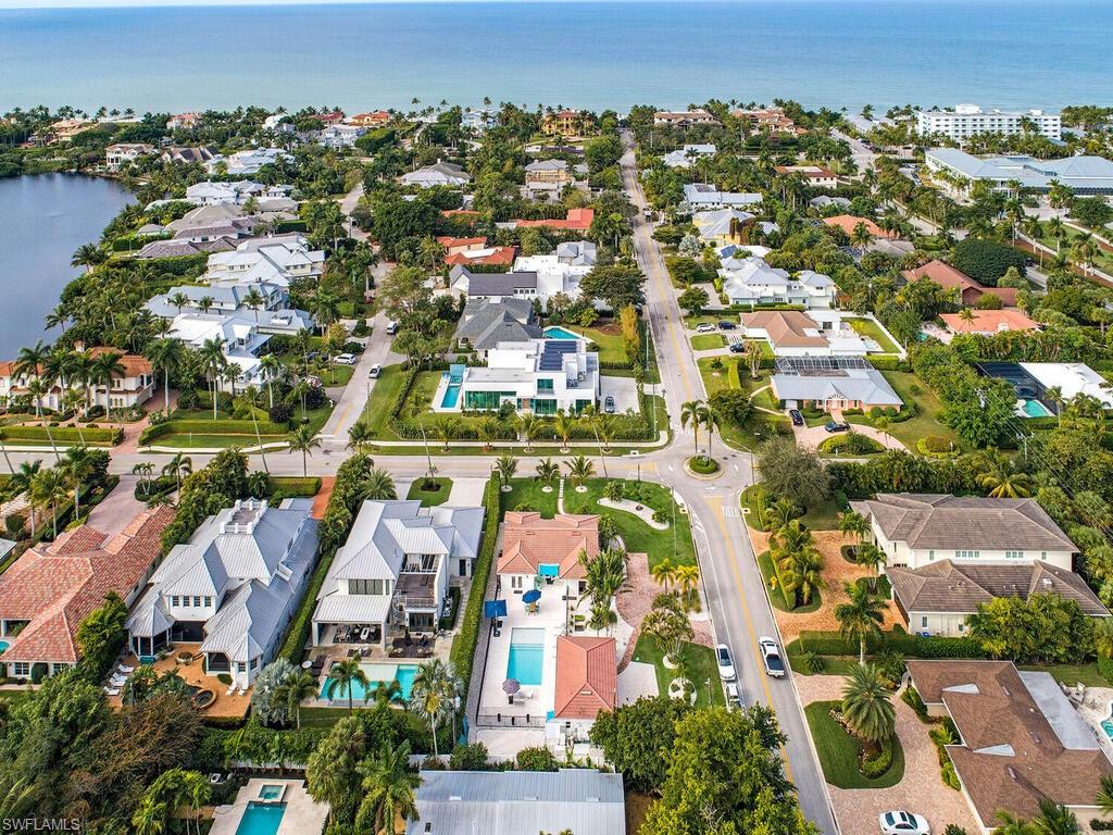 OLDE NAPLES - Residential