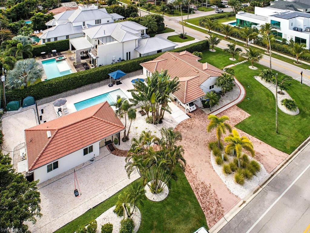 OLDE NAPLES - Residential