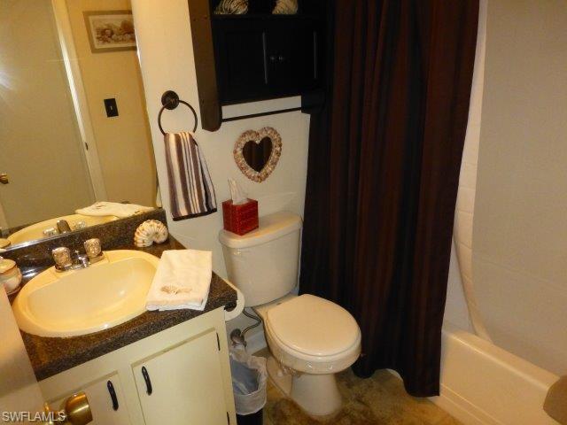 FAIRWAYS AT PAR TWO - Residential