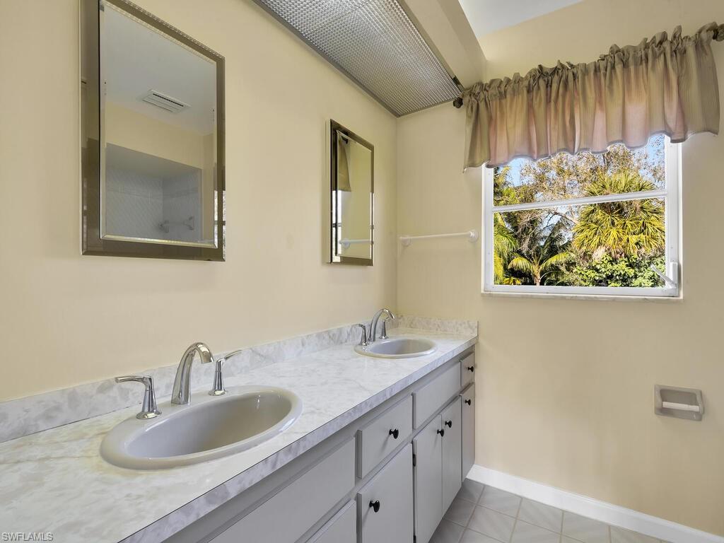 IMPERIAL GOLF ESTATES - Residential