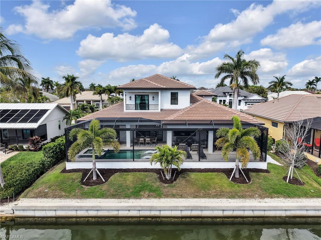 MARCO BEACH - Residential