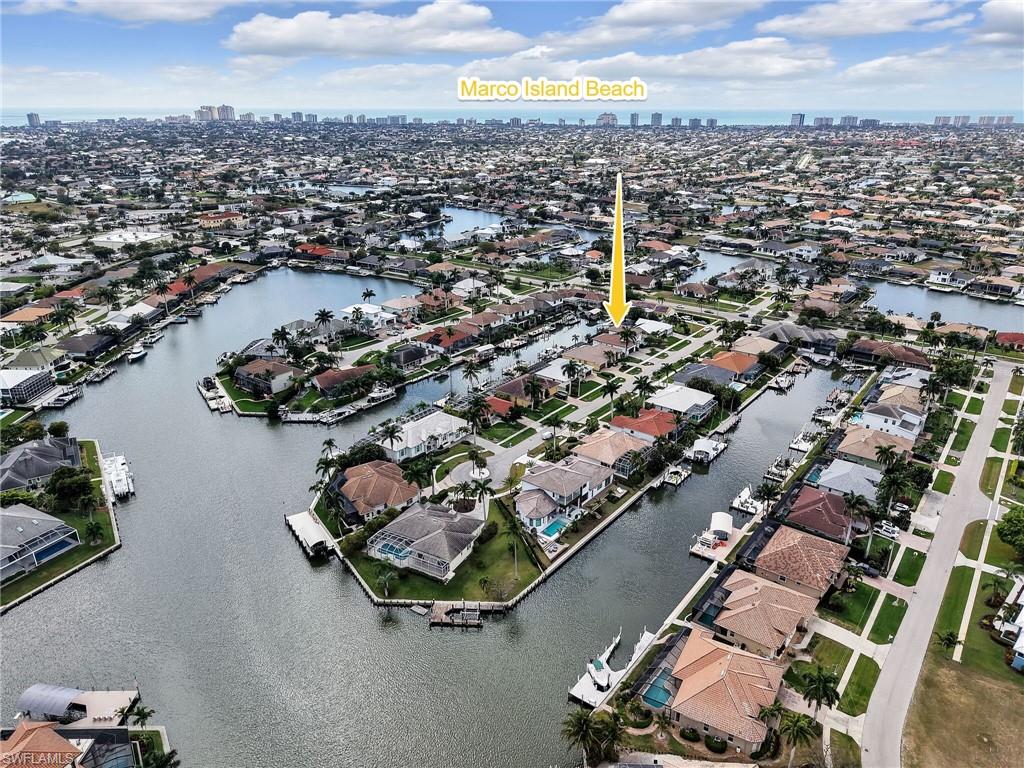 MARCO BEACH - Residential