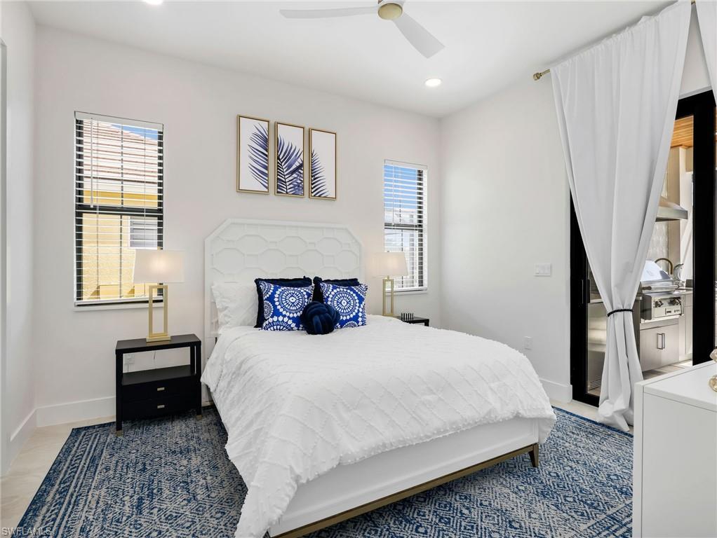 MARCO BEACH - Residential