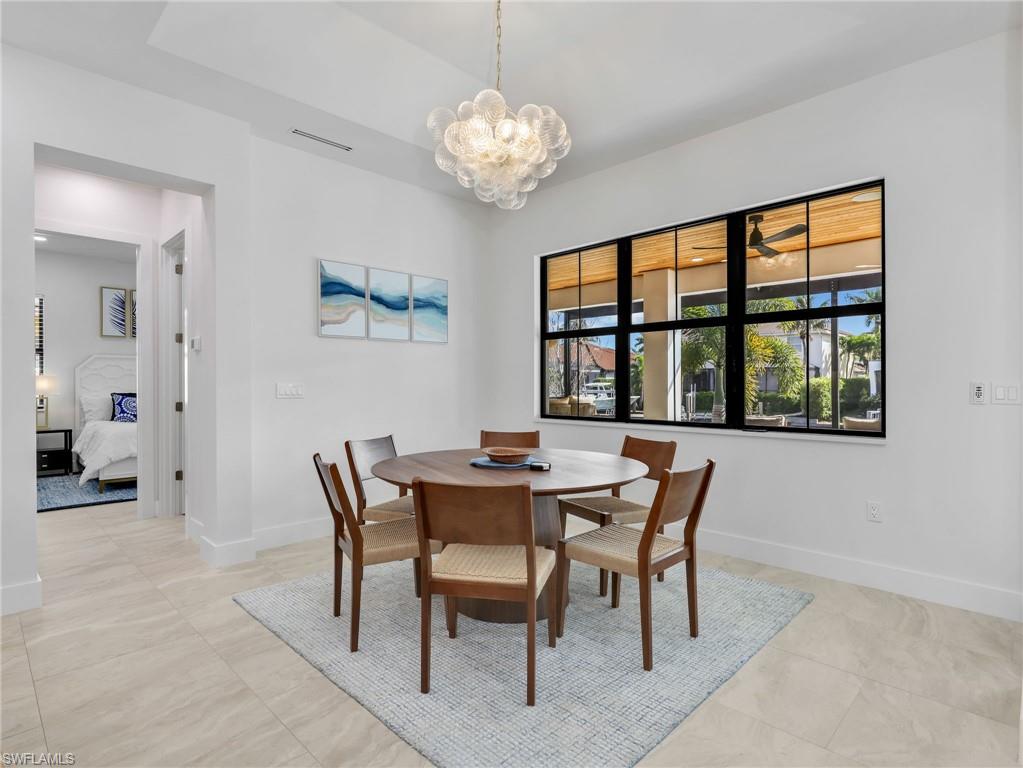 MARCO BEACH - Residential