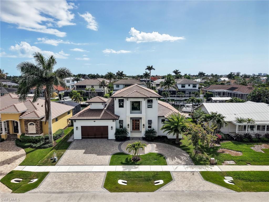 MARCO BEACH - Residential